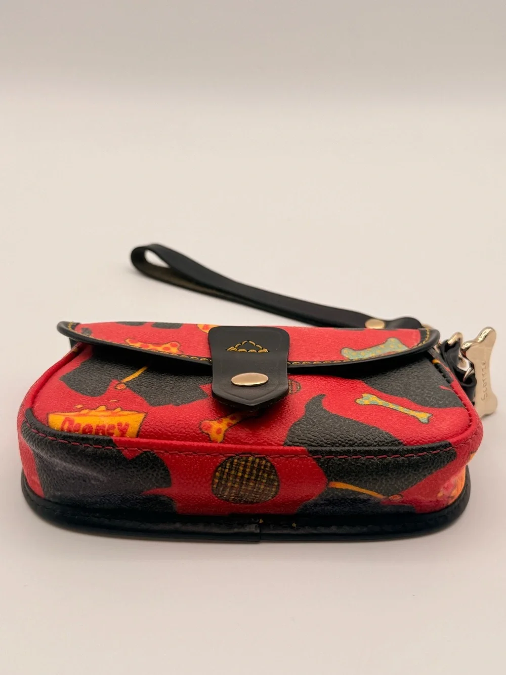 Dooney & Bourke playful scottie